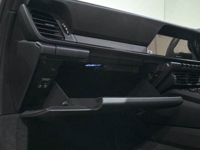 911 カレラT 7MT BOSE サラウンドサウンドシステム フロントアクスルリフトシステム チルト/ スライド式電動ガラスサンルーフ シートヒーター 軽量遮音プライバシーガラス LEDヘッドライトPDLS+(21枚目)