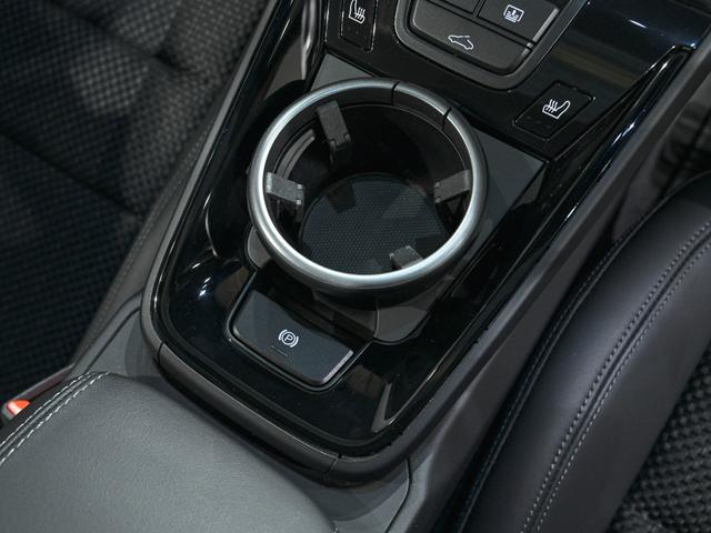 911 カレラT 7MT BOSE サラウンドサウンドシステム フロントアクスルリフトシステム チルト/ スライド式電動ガラスサンルーフ シートヒーター 軽量遮音プライバシーガラス LEDヘッドライトPDLS+(30枚目)