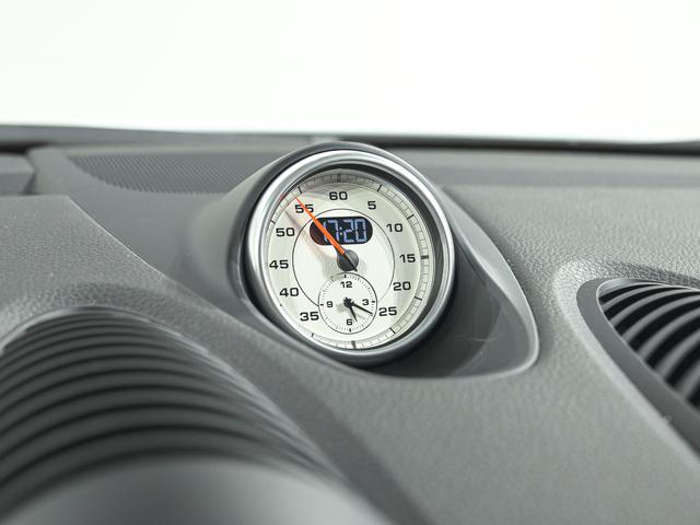 ７１８ケイマン ７１８ケイマンスタイルエディション　スポクロ　ＰＡＳＭ　パワーステアリング＋　シートベンチレーション　ＬＥＤヘッドライトＰＤＬＳ　デコレーションステッカーセット　スモーカーＰＫＧ　ＧＴスポーツステアリングホイール　ストレージネット（10枚目）