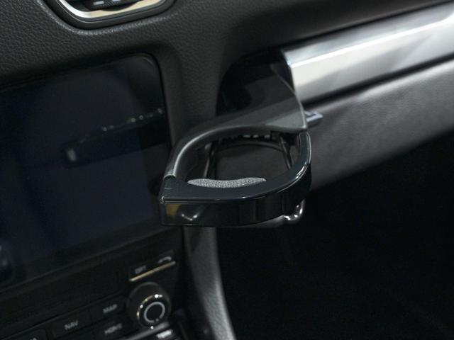 ７１８ケイマン ７１８ケイマンスタイルエディション　スポクロ　ＰＡＳＭ　パワーステアリング＋　シートベンチレーション　ＬＥＤヘッドライトＰＤＬＳ　デコレーションステッカーセット　スモーカーＰＫＧ　ＧＴスポーツステアリングホイール　ストレージネット（24枚目）