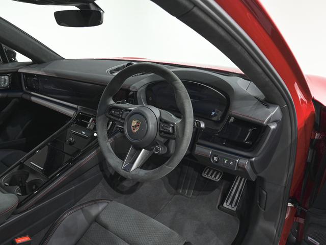 ＧＴＳインテリアパッケージ　カーマインレッド