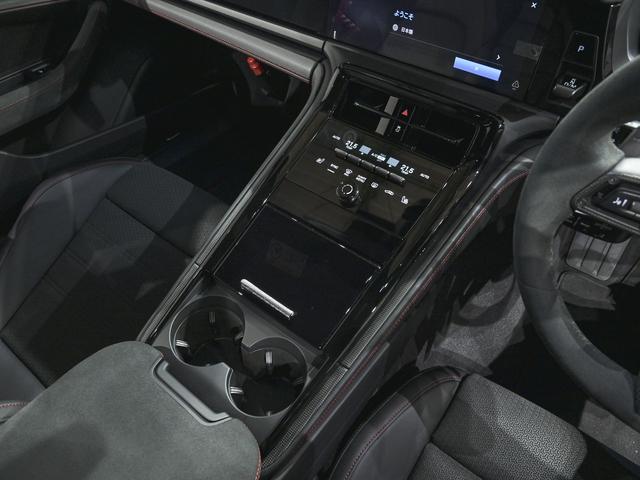 センターコンソール