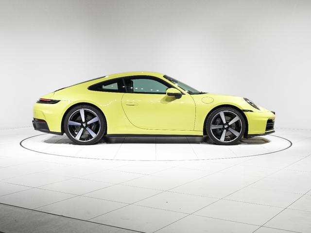 911 911カレラ 992.2 スポーツクロノPKG スポーツエキゾーストシステム HDマトリックスLEDヘッドライト Exclusive Designテールライト パワーステアリング+(4枚目)