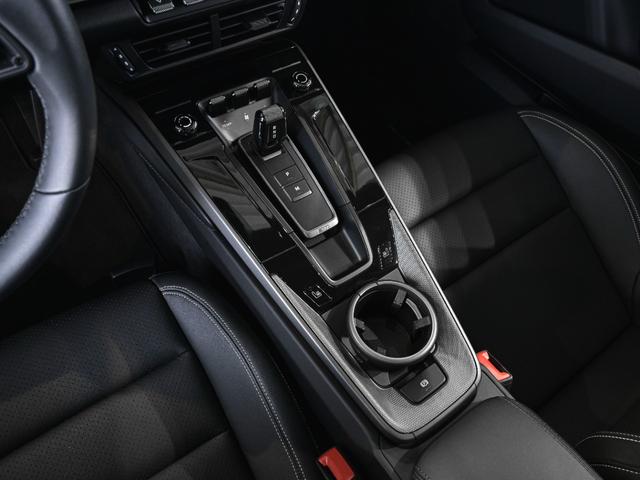 911 911カレラ 992.2 スポーツクロノPKG スポーツエキゾーストシステム HDマトリックスLEDヘッドライト Exclusive Designテールライト パワーステアリング+(12枚目)