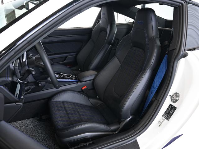 911 911カレラT 6MT 992.2 CarreraTエクステリアPKG フロントアクスルリフトシステム 軽量カーボンルーフ BOSEサラウンドサウンドシステム(13枚目)