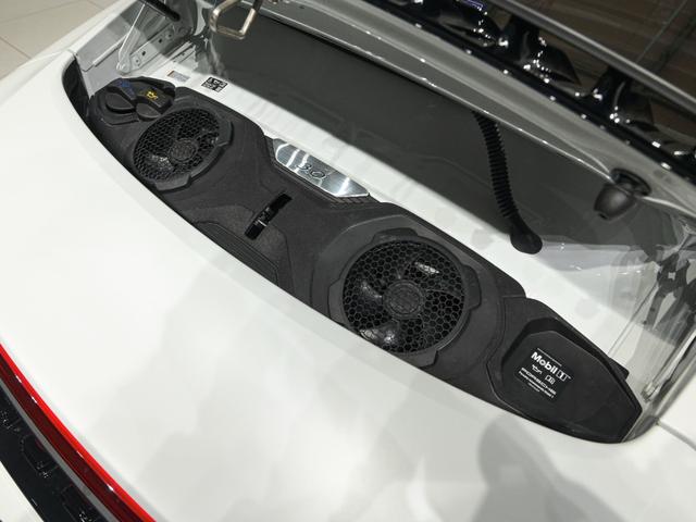 911 911カレラT 6MT 992.2 CarreraTエクステリアPKG フロントアクスルリフトシステム 軽量カーボンルーフ BOSEサラウンドサウンドシステム(16枚目)