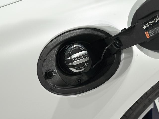 911 911カレラT 6MT 992.2 CarreraTエクステリアPKG フロントアクスルリフトシステム 軽量カーボンルーフ BOSEサラウンドサウンドシステム(36枚目)