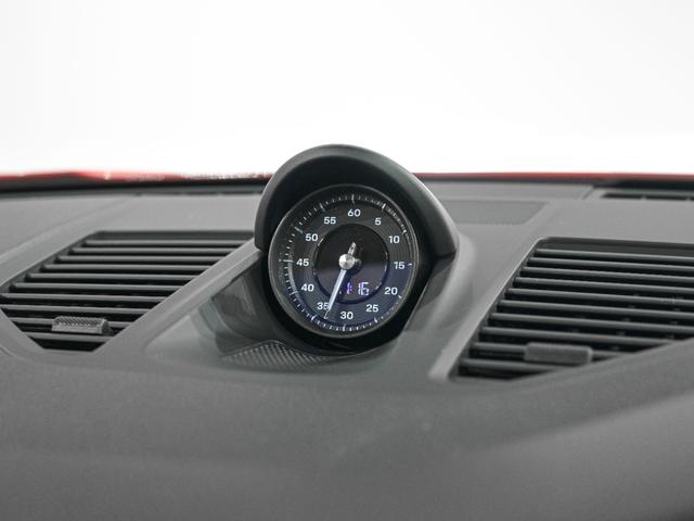 ９１１ ９１１カレラ４ＧＴＳ　カブリオレ　ティンテッドＬＥＤマトリックス　ヘッドライトＰＤＬＳ＋　ＧＴスポーツステアリングホイール　シートベンチレーション　２０／２１インチ　ＲＳ　Ｓｐｙｄｅｒ　Ｄｅｓｉｇｎホイール　ストレージＰＫＧ（10枚目）