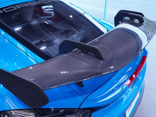 ７１８ケイマン ７１８ケイマンＧＴ４　ＲＳ　ヴァイザッハＰＫＧ　クロノパッケージ　スポーツエグゾーストシステム　パークアシスト（前後）＋バックカメラ　ＬＥＤライティングシステム　スポーツシート　シートヒーター　ＢＯＳＥサラウンドサウンドシステム（15枚目）