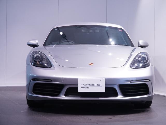 ７１８ケイマン ７１８ケイマン　６ＭＴ　ＰＡＳＭ　ＧＴスポステ　スポーツエグゾーストシステム　シートヒーター　スモーカーパッケージ　ブラッシュアルミニウムインテリアパッケージ　カラーシートベルトボルドーレッド　助手席ラゲッジネット（18枚目）