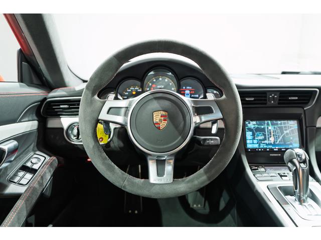 ９１１ ９１１ＧＴ３　スポエグ　左ハンドル　スモーカーパッケージ　フロアマット　レッドステッチ（5枚目）