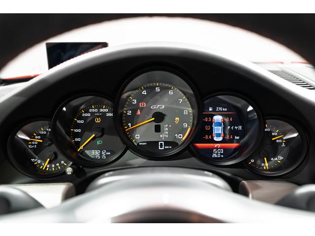 ９１１ ９１１ＧＴ３　スポエグ　左ハンドル　スモーカーパッケージ　フロアマット　レッドステッチ（6枚目）