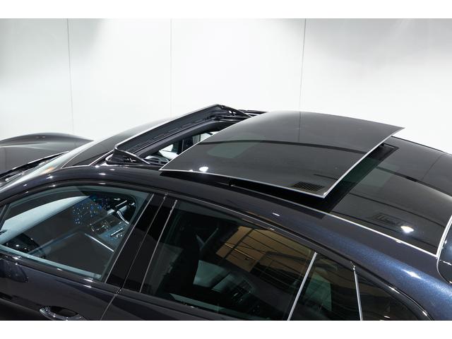 パナメーラ ベースグレード　スポクロ　パノラマルーフ　４＋１シート（12枚目）