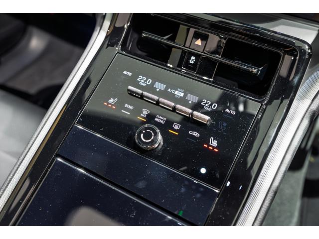 パナメーラ ベースグレード　スポクロ　パノラマルーフ　４＋１シート（13枚目）