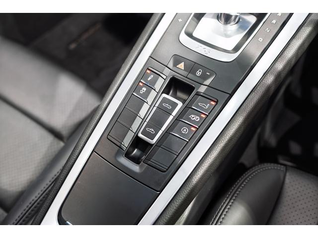 718ボクスター 718ボクスターGTS スポクロ スポエグ ACC Pアシスト レーンチェンジアシスト スポーツシート GTスポーツステアリング マルチファンクションヒーテッドステアリングホイール シートヒーター オートエアコン(12枚目)