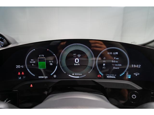 タイカン タイカン　ターボＧＴ　ＰＣＣＢ　ＨＤマトリックス　ＢＯＳＥサラウンドサウンドシステム　スポーツクロノパッケージ　サラウンドビューシステム　アダプティブクルーズコントロール　アクセントパッケージ（ボルテージブルー）（6枚目）