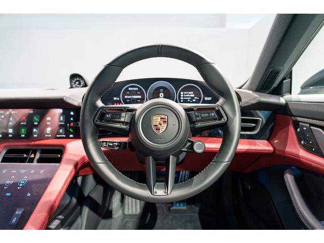 タイカン タイカン　スポクロ　Ｐルーフ　ＨＤマトリックス（5枚目）