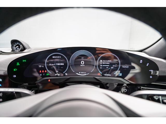 タイカン タイカン　スポクロ　Ｐルーフ　ＨＤマトリックス（6枚目）