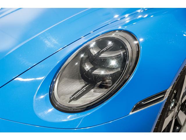 ９１１ ９１１カレラ　スポクロ　スポエグ　サンルーフ　Ｆリフト（16枚目）