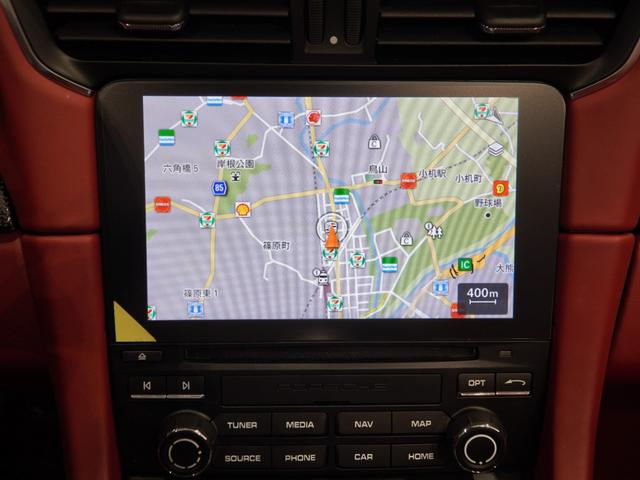 911 911ターボS カブリオレ スポーツデザインPKG(ブラックハイグロス) カーボンステアリング LEDヘッドライト(PDLS) ブラックリアサイドエアインテーク ドアシルガード(発光式)(11枚目)