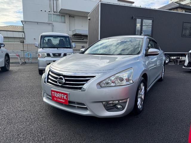 ティアナ XL 禁煙車 Bカメラ HID インテリキー TVキット 純正ナビフルセグTV Bluetoothオーディオ Pシート オットマン コーナーセンサー 踏み間違い衝突防止アシスト ビルトインETC 純正AW(5枚目)