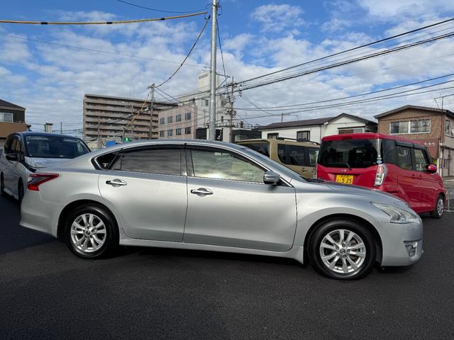 ティアナ XL 禁煙車 Bカメラ HID インテリキー TVキット 純正ナビフルセグTV Bluetoothオーディオ Pシート オットマン コーナーセンサー 踏み間違い衝突防止アシスト ビルトインETC 純正AW(6枚目)