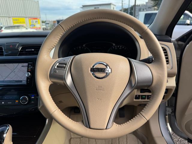 ティアナ XL 禁煙車 Bカメラ HID インテリキー TVキット 純正ナビフルセグTV Bluetoothオーディオ Pシート オットマン コーナーセンサー 踏み間違い衝突防止アシスト ビルトインETC 純正AW(27枚目)