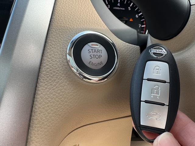 ティアナ XL 禁煙車 Bカメラ HID インテリキー TVキット 純正ナビフルセグTV Bluetoothオーディオ Pシート オットマン コーナーセンサー 踏み間違い衝突防止アシスト ビルトインETC 純正AW(32枚目)