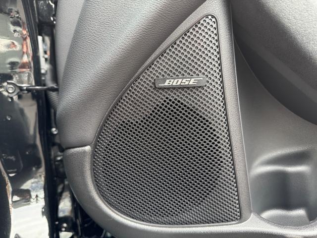 Ｂｏｓｅサウンドシステムでプレミアムなオーディオ体験が出来ます。高品質なサウンドを楽しめますよ♪