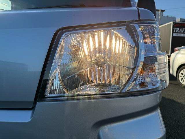 ハイゼットカーゴ ＤＸ　スマートアシスト　衝突被害軽減ブレーキ　車線逸脱警報　キーレス　両側スライドドア　アイドリングストップ　コーナーセンサー　ビルトインＥＴＣ　パワーウインドウ（11枚目）