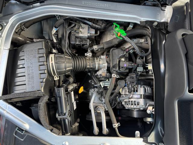 ハイゼットカーゴ ＤＸ　スマートアシスト　衝突被害軽減ブレーキ　車線逸脱警報　キーレス　両側スライドドア　アイドリングストップ　コーナーセンサー　ビルトインＥＴＣ　パワーウインドウ（17枚目）