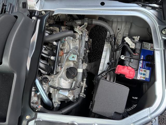 ハイゼットカーゴ ＤＸ　スマートアシスト　衝突被害軽減ブレーキ　車線逸脱警報　キーレス　両側スライドドア　アイドリングストップ　コーナーセンサー　ビルトインＥＴＣ　パワーウインドウ（18枚目）