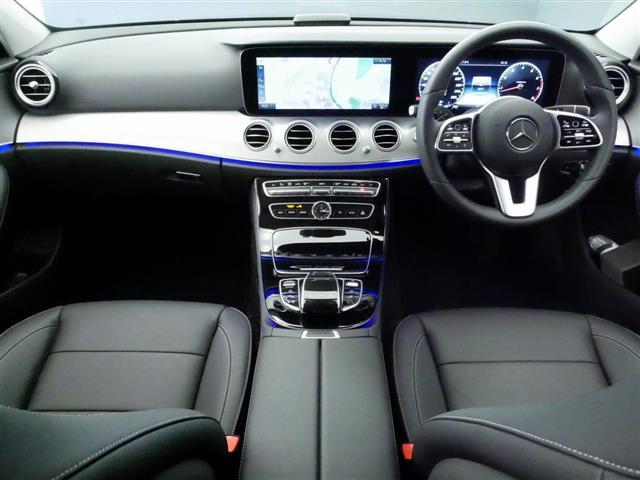 E200 ステーションワゴン AV エクスクルーシブPKG(11枚目)
