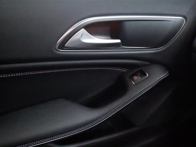 CLA220 4マチック シューティングブレーク 4年保証(14枚目)
