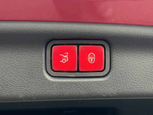 Cクラス C200 アバンギャルド AMGラインパッケージ レザーエクスクルーシブパッケージ ベーシックパッケージ Bluetooth接続 ETC LEDヘッドライト TV アイドリングストップ クルーズコントロール コネクテッド機能(71枚目)