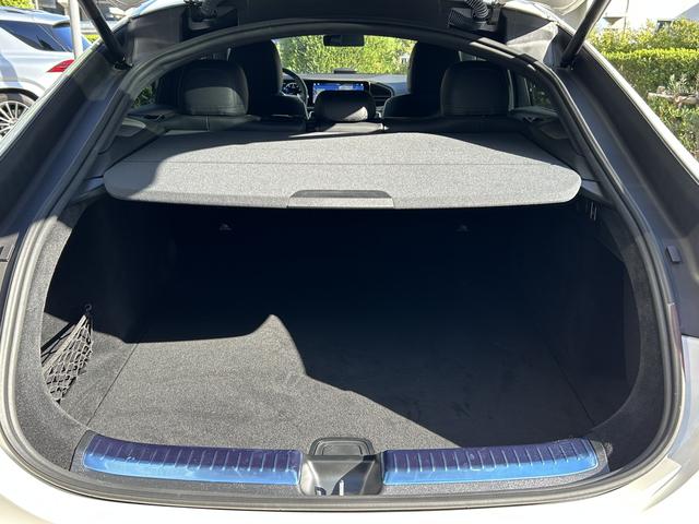 ＧＬＥ ＧＬＥ６３　Ｓ　４ＭＡＴＩＣ＋　クーペ　ＡＭＧインテリアカーボンパッケージ　Ｂｌｕｅｔｏｏｔｈ接続　ＥＴＣ　ＬＥＤヘッドライト　ＴＶ　アイドリングストップ　クルーズコントロール　コネクテッド機能　サイドカメラ　サンルーフ・ガラスルーフ（17枚目）