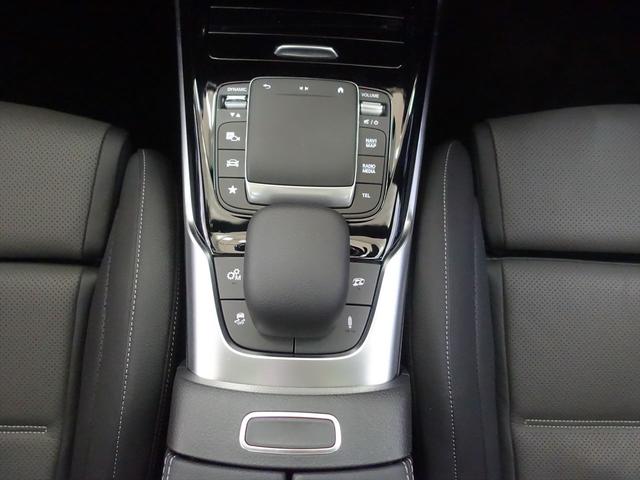 ＣＬＡクラス ＣＬＡ４５　Ｓ　４ＭＡＴＩＣ＋　ＡＭＧパフォーマンスパッケージ　ＡＭＧアドバンスドパッケージ　Ｂｌｕｅｔｏｏｔｈ接続　ＥＴＣ　ＬＥＤヘッドライト　ＴＶ　アイドリングストップ　クルーズコントロール　コネクテッド機能　サイドカメラ（17枚目）