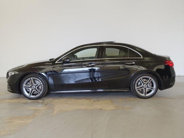 Ａクラスセダン Ａ２５０　４ＭＡＴＩＣ　セダン　ＡＭＧライン　レーダーセーフティパッケージ　アドバンスドパッケージ　ナビゲーションパッケージ　Ｂｌｕｅｔｏｏｔｈ接続　ＥＴＣ　ＬＥＤヘッドライト　ＴＶ　アイドリングストップ　クルーズコントロール　コネクテッド機能（5枚目）