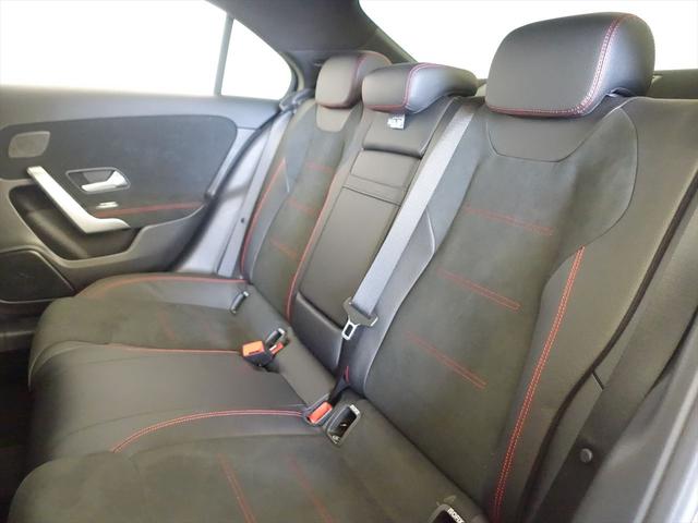 Ａクラスセダン Ａ２５０　４ＭＡＴＩＣ　セダン　ＡＭＧライン　レーダーセーフティパッケージ　アドバンスドパッケージ　ナビゲーションパッケージ　Ｂｌｕｅｔｏｏｔｈ接続　ＥＴＣ　ＬＥＤヘッドライト　ＴＶ　アイドリングストップ　クルーズコントロール　コネクテッド機能（22枚目）