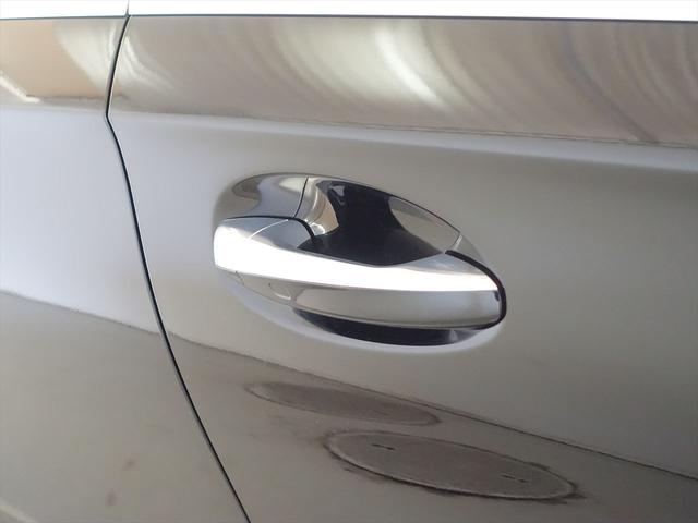 Ａクラスセダン Ａ２５０　４ＭＡＴＩＣ　セダン　ＡＭＧライン　レーダーセーフティパッケージ　アドバンスドパッケージ　ナビゲーションパッケージ　Ｂｌｕｅｔｏｏｔｈ接続　ＥＴＣ　ＬＥＤヘッドライト　ＴＶ　アイドリングストップ　クルーズコントロール　コネクテッド機能（26枚目）