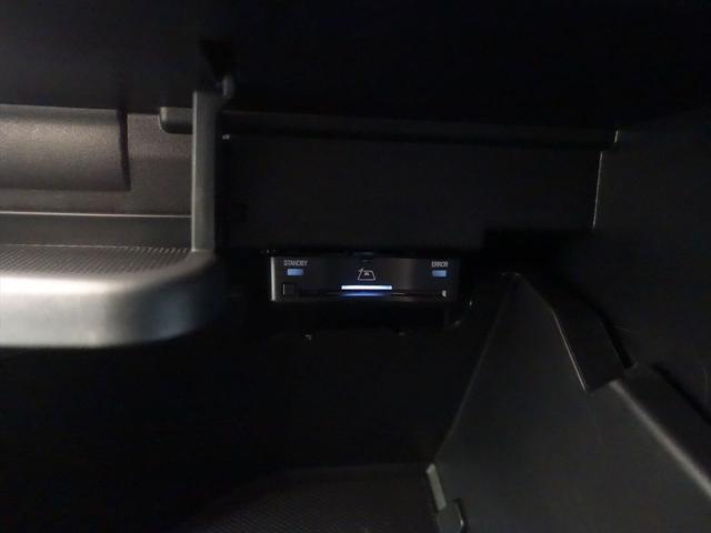 ＧＬＢ ＧＬＢ２００　ｄ　４ＭＡＴＩＣ　ＡＭＧラインパッケージ　３列シート　Ｂｌｕｅｔｏｏｔｈ接続　ＥＴＣ　ＬＥＤヘッドライト　ＴＶ　アイドリングストップ　クルーズコントロール　コネクテッド機能　サイドカメラ　シートヒーター　トランクスルー（21枚目）