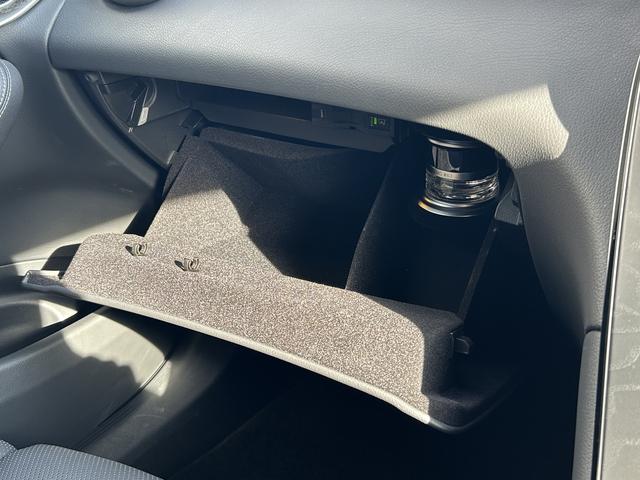 GLC GLC43 4MATIC クーペ AMGレザーエクスクルーシブパッケージ Bluetooth接続 ETC LEDヘッドライト TV アイドリングストップ クルーズコントロール コネクテッド機能 サイドカメラ サンルーフ・ガラスルーフ(73枚目)