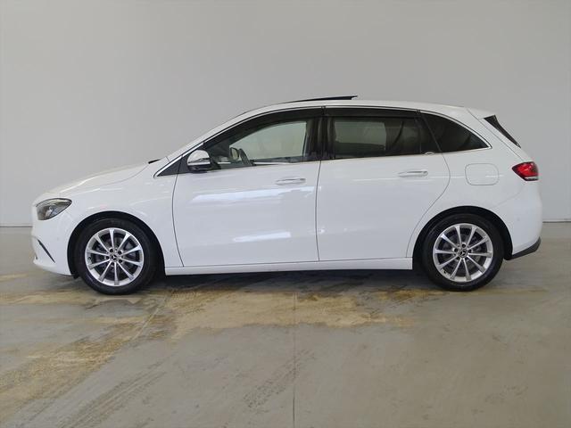 Ｂクラス Ｂ１８０　レザーエクスクルーシブパッケージ　レーダーセーフティパッケージ　アドバンスドパッケージ　ナビゲーションパッケージ　Ｂｌｕｅｔｏｏｔｈ接続　ＥＴＣ　ＬＥＤヘッドライト　ＴＶ　アイドリングストップ（5枚目）