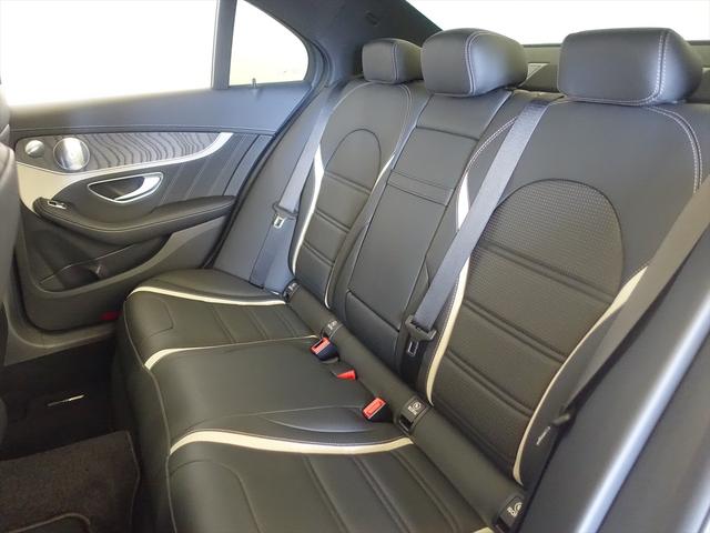 Ｃクラス Ｃ６３　Ｓ　コンフォートパッケージ　Ｂｌｕｅｔｏｏｔｈ接続　ＥＴＣ　ＬＥＤヘッドライト　ＴＶ　アイドリングストップ　クルーズコントロール　コネクテッド機能　サンルーフ・ガラスルーフ　シートヒーター　トランクスルー（21枚目）