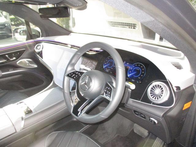 EQS SUV EQS580 4MATIC SUV スポーツ ナイトパッケージ ショーファーパッケージ 3列シート Bluetooth接続 ETC LEDヘッドライト TV クルーズコントロール コネクテッド機能 サイドカメラ サンルーフ・ガラスルーフ(22枚目)