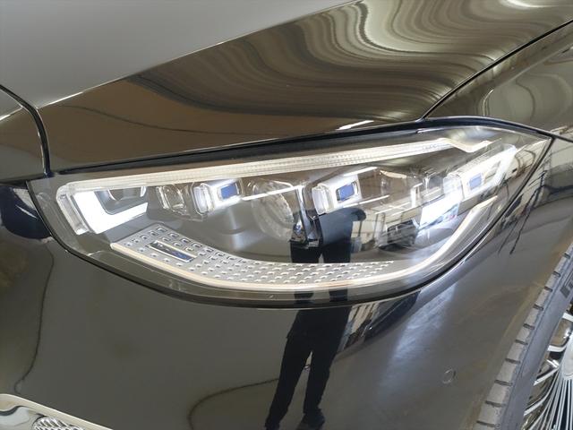 Ｓクラス Ｓ６８０　４ＭＡＴＩＣ　ＭＡＮＵＦＡＫＴＵＲレザーエクスクルーシブパッケージ　Ｂｌｕｅｔｏｏｔｈ接続　ＥＴＣ　ＬＥＤヘッドライト　ＴＶ　アイドリングストップ　オットマン　クルーズコントロール　コネクテッド機能　サイドカメラ（8枚目）