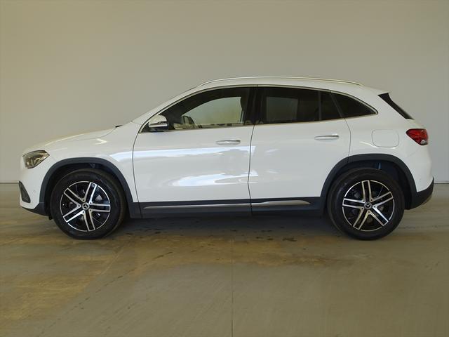 GLAクラス GLA200 d 4MATIC(5枚目)