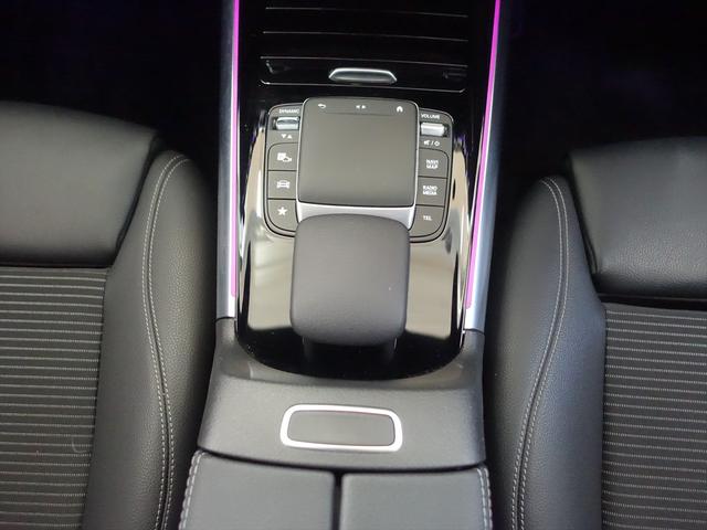 GLAクラス GLA200 d 4MATIC(16枚目)