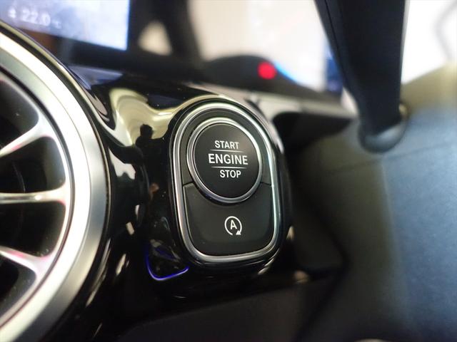 GLAクラス GLA200 d 4MATIC(29枚目)