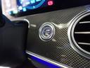 Ｅ５３　４ＭＡＴＩＣ＋　エクスクルーシブパッケージ　Ｂｌｕｅｔｏｏｔｈ接続　ＥＴＣ　ＬＥＤヘッドライト　ＴＶ　アイドリングストップ　クルーズコントロール　コネクテッド機能　サイドカメラ　サンルーフ・ガラスルーフ（24枚目）